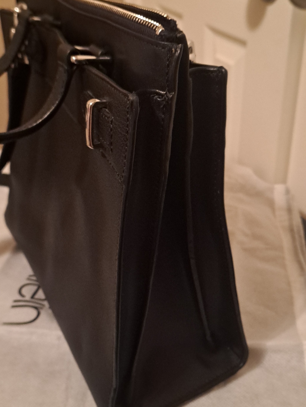 Calvin Klein Black Leather Tote Key Chain Charm log and dust bag. - Picture 8 of 11